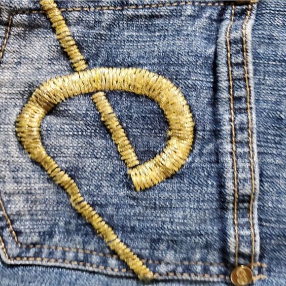 Enyce Distressed and Gold Shorts - Picture 3 of 6